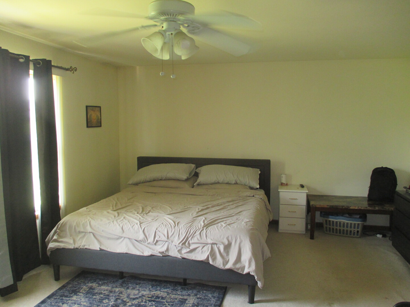 865 Tamarac Boulevard Addison, IL 60101 - Photo 12 of 21 a bedroom with a bed chair and piano