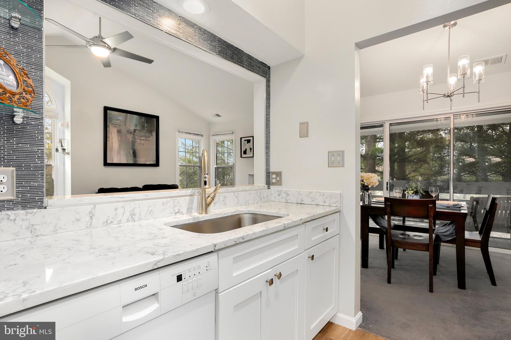 11182 Beaver Trail Court Reston, VA 20191 - Photo 10 of 28 Gallery Image 10