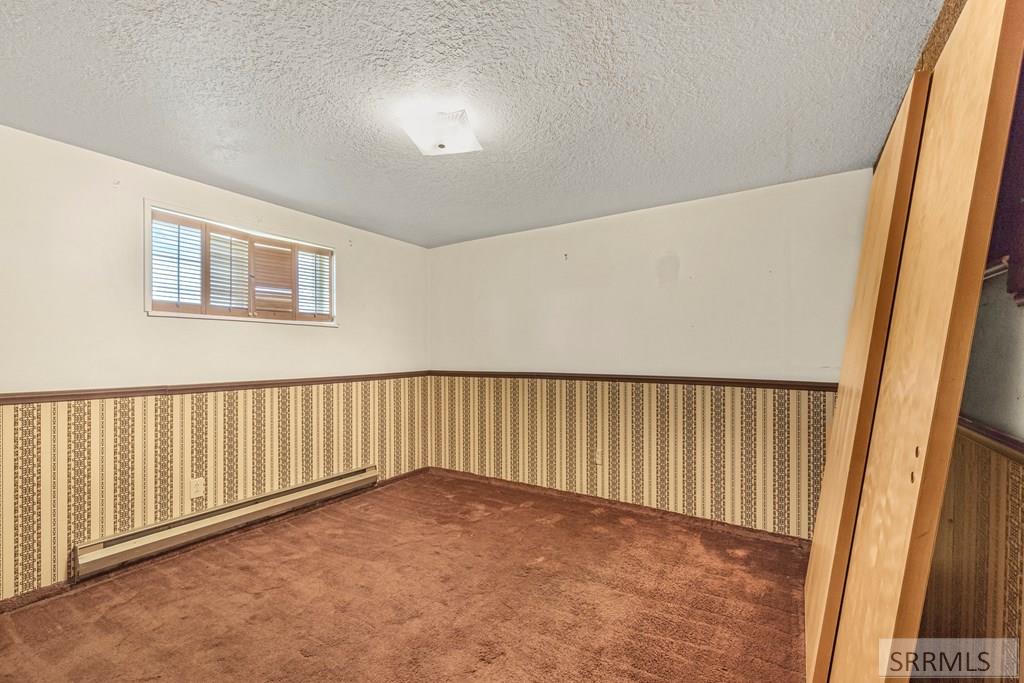 159 Birch Avenue Rexburg, ID 83440 - Photo 22 of 31 Lower Level Bedroom