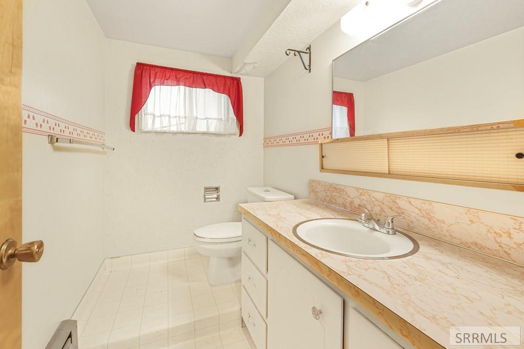 159 Birch Avenue Rexburg, ID 83440 - Photo 27 of 31 Lower Level Bathroom