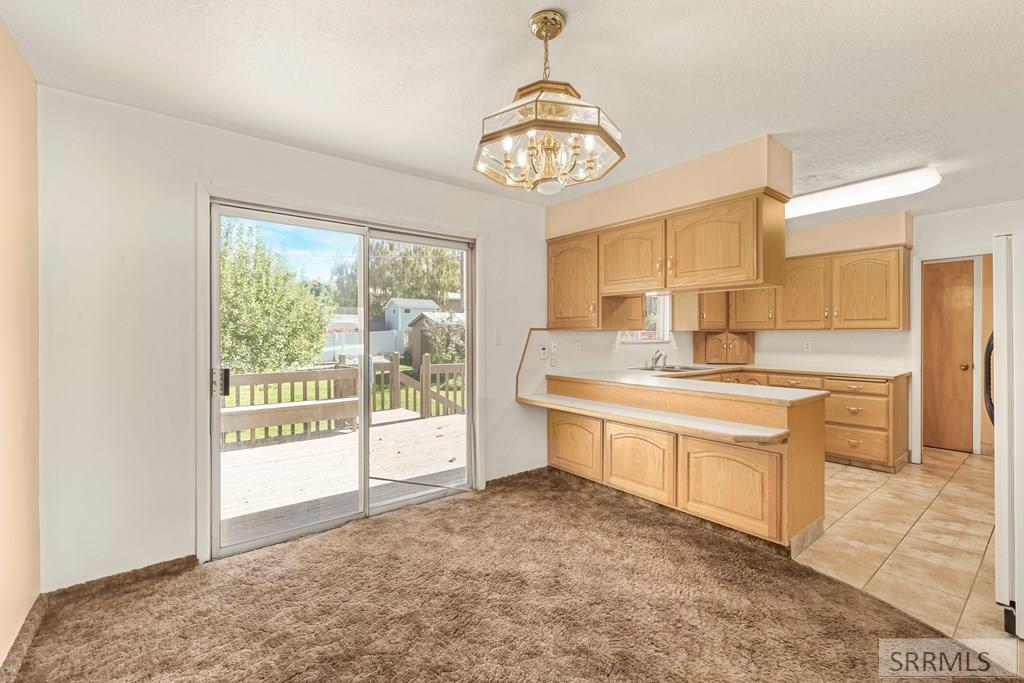 159 Birch Avenue Rexburg, ID 83440 - Photo 6 of 31 Eat-In Counter in Dining/Kitchen