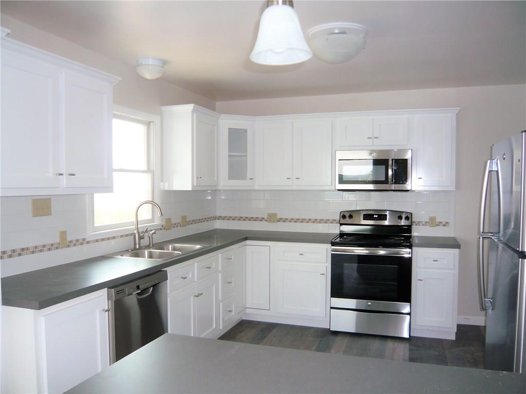 1026 Polk Hill Road Addison, PA 15411 - Photo 11 of 24