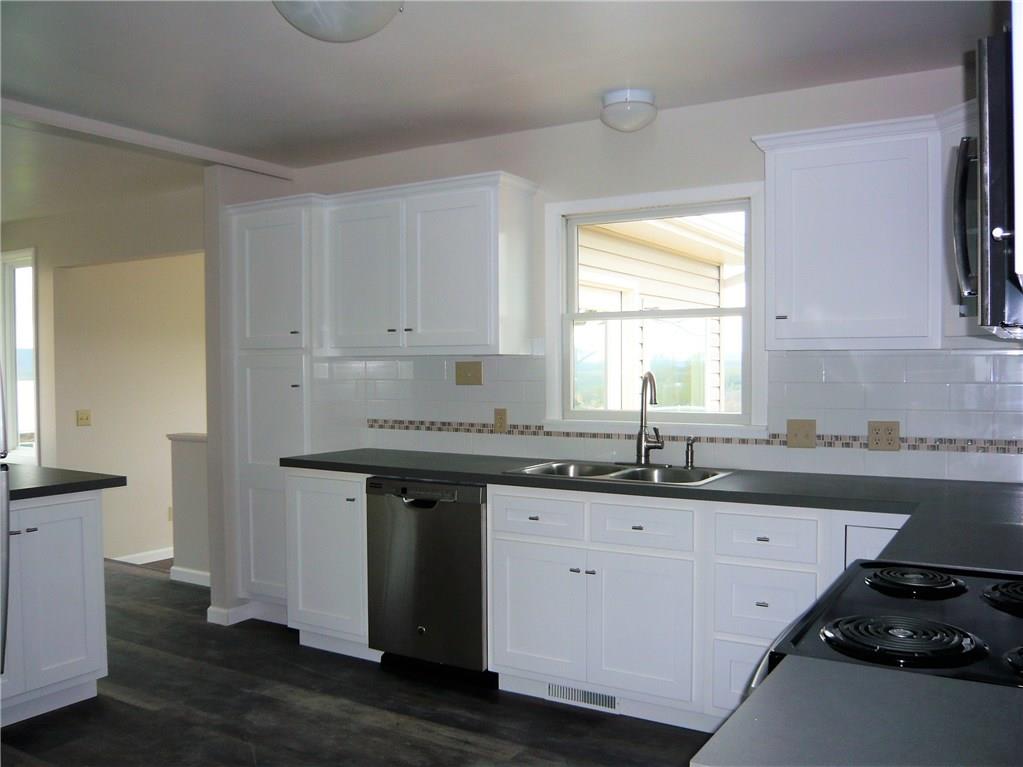 1026 Polk Hill Road Addison, PA 15411 - Photo 10 of 24