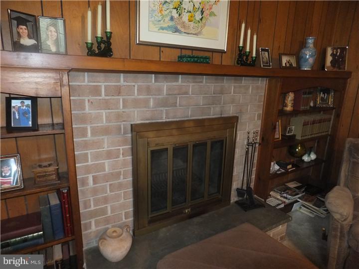 1242 Leedom Road Huntingdon Valley, PA 19006 - Photo 11 of 23 Gallery Image 11