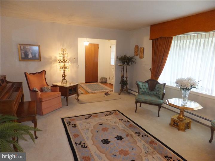 1242 Leedom Road Huntingdon Valley, PA 19006 - Photo 14 of 23 Gallery Image 14