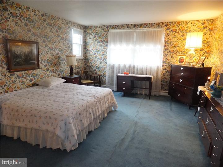 1242 Leedom Road Huntingdon Valley, PA 19006 - Photo 16 of 23 Gallery Image 16