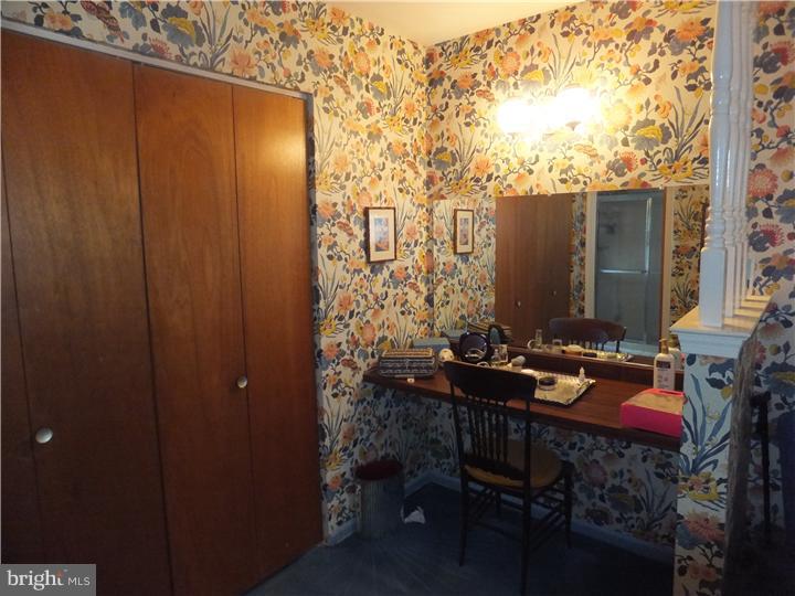 1242 Leedom Road Huntingdon Valley, PA 19006 - Photo 17 of 23 Gallery Image 17