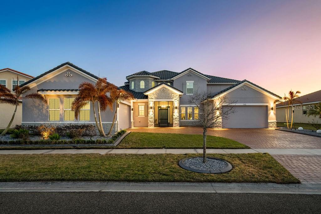 840 Spinnaker Way Kissimmee, FL 34746 - Photo 1 of 68