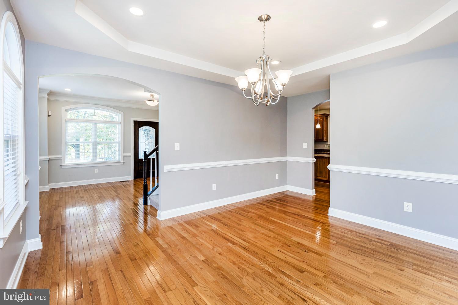 5642 Waterloo Road Columbia, MD 21045 - Photo 29 of 67 Dining room