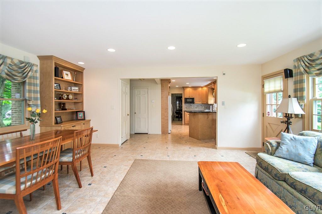4221 Ravenswood Road Allentown, PA 18103 - Photo 11 of 21 Gallery Image 11