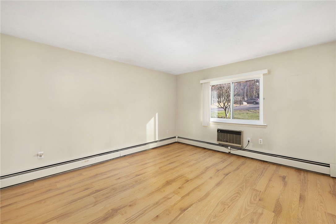 750 Quaker Lane, Unit B101 Warwick, RI 02818 - Photo 16 of 25