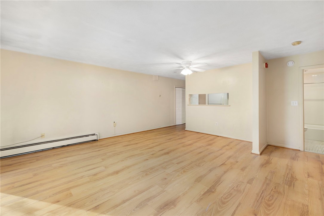 750 Quaker Lane, Unit B101 Warwick, RI 02818 - Photo 8 of 25
