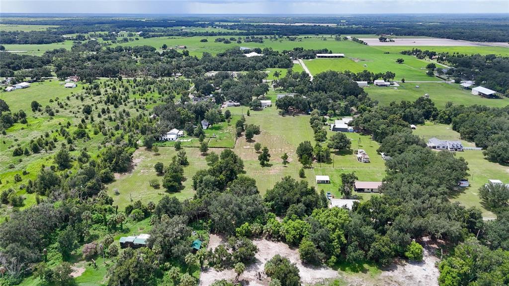 2452 Welcome Road Lithia, FL 33547 - Photo 59 of 61 Gallery Image 59
