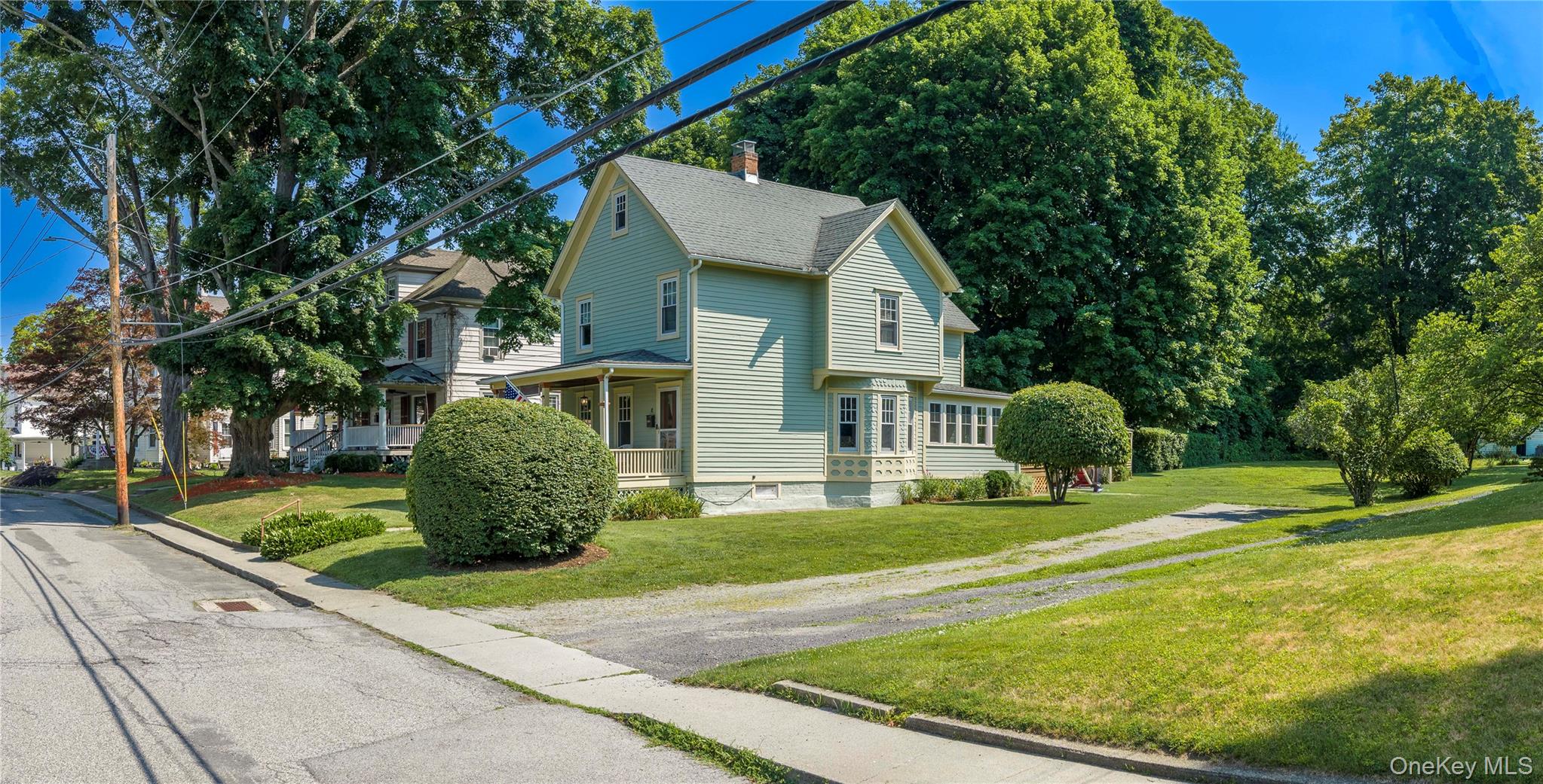 17 Spring Street Pawling, NY 12564 - Photo 3 of 43
