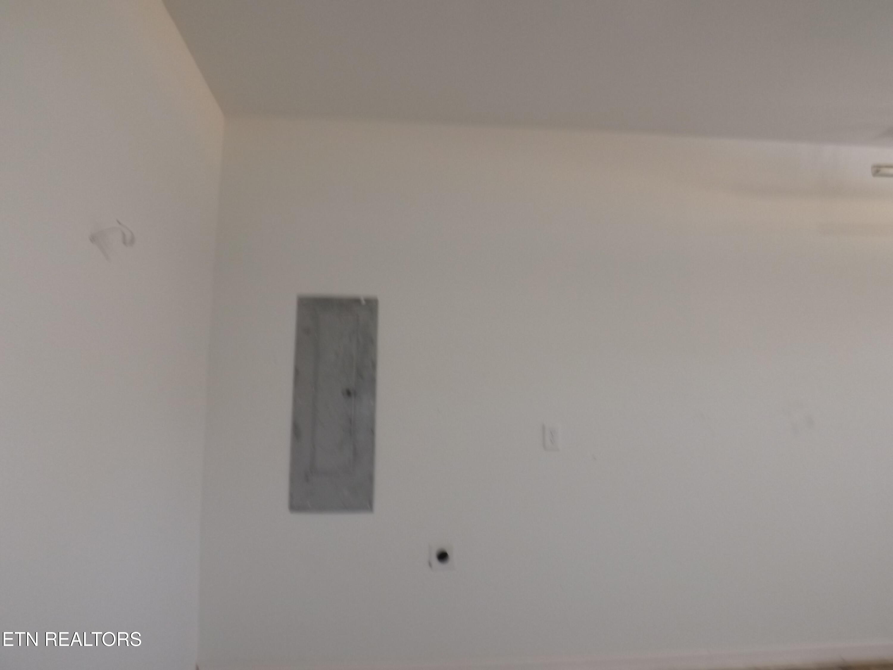 935 Shawanee Road Harrogate, TN 37752 - Photo 17 of 23 DSCF3917