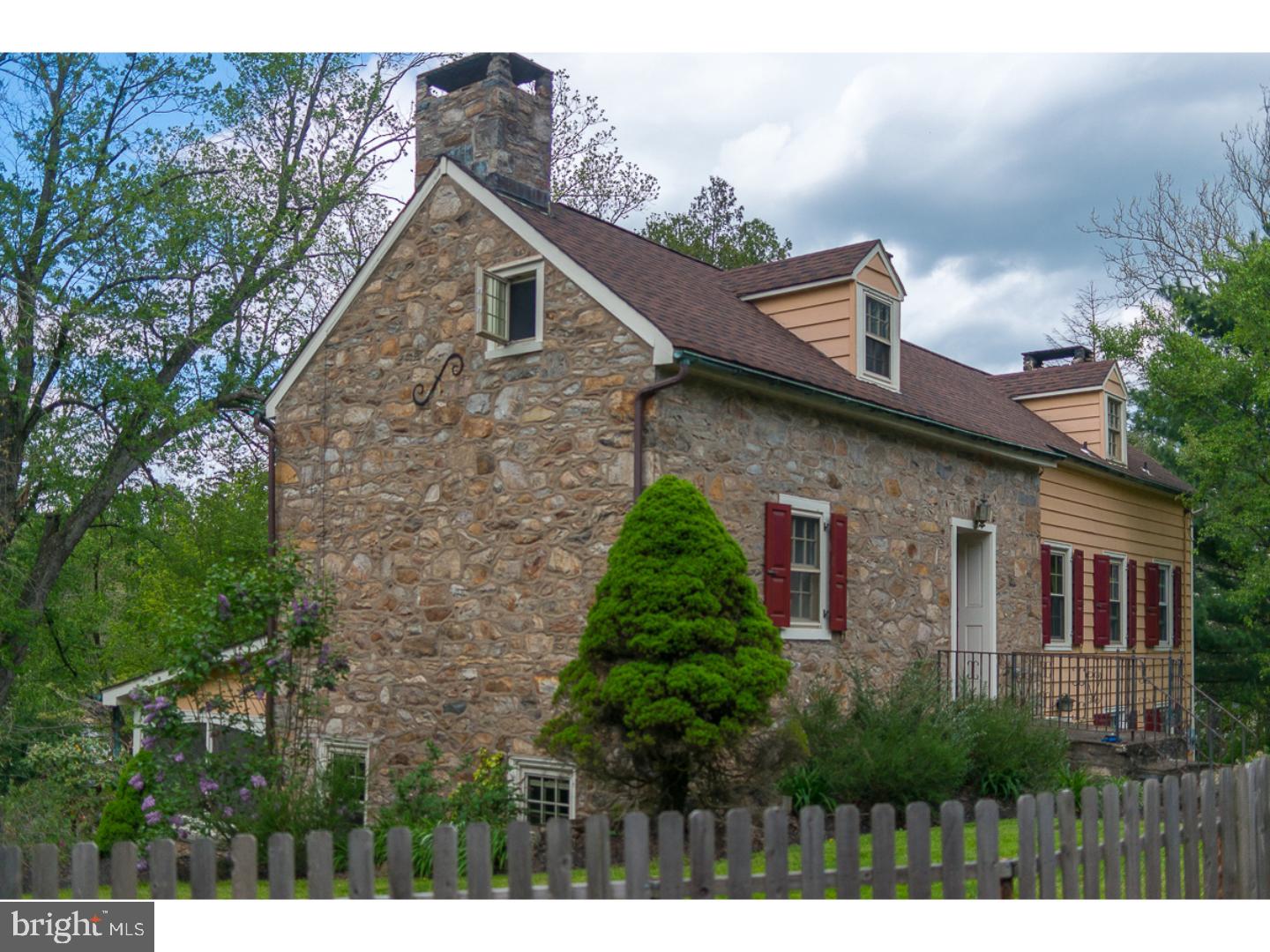 990 Durham Road Riegelsville, PA 18077 - Photo 13 of 25