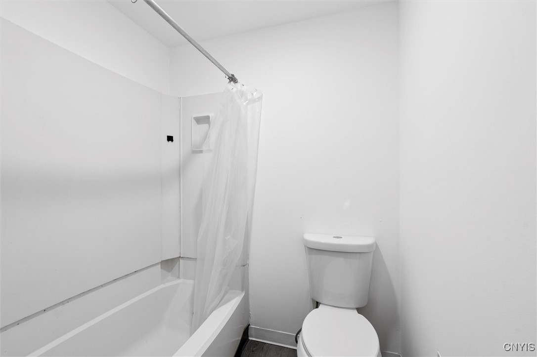 3754 Helios Court Clay, NY 13027 - Photo 19 of 30