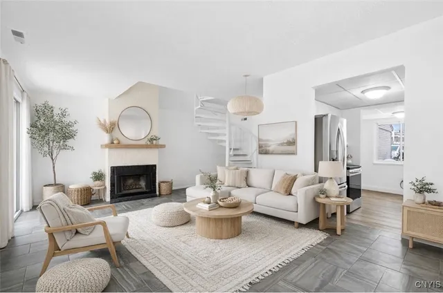 $1,800 | 3754 Helios Court, Baldwinsville, NY 13027