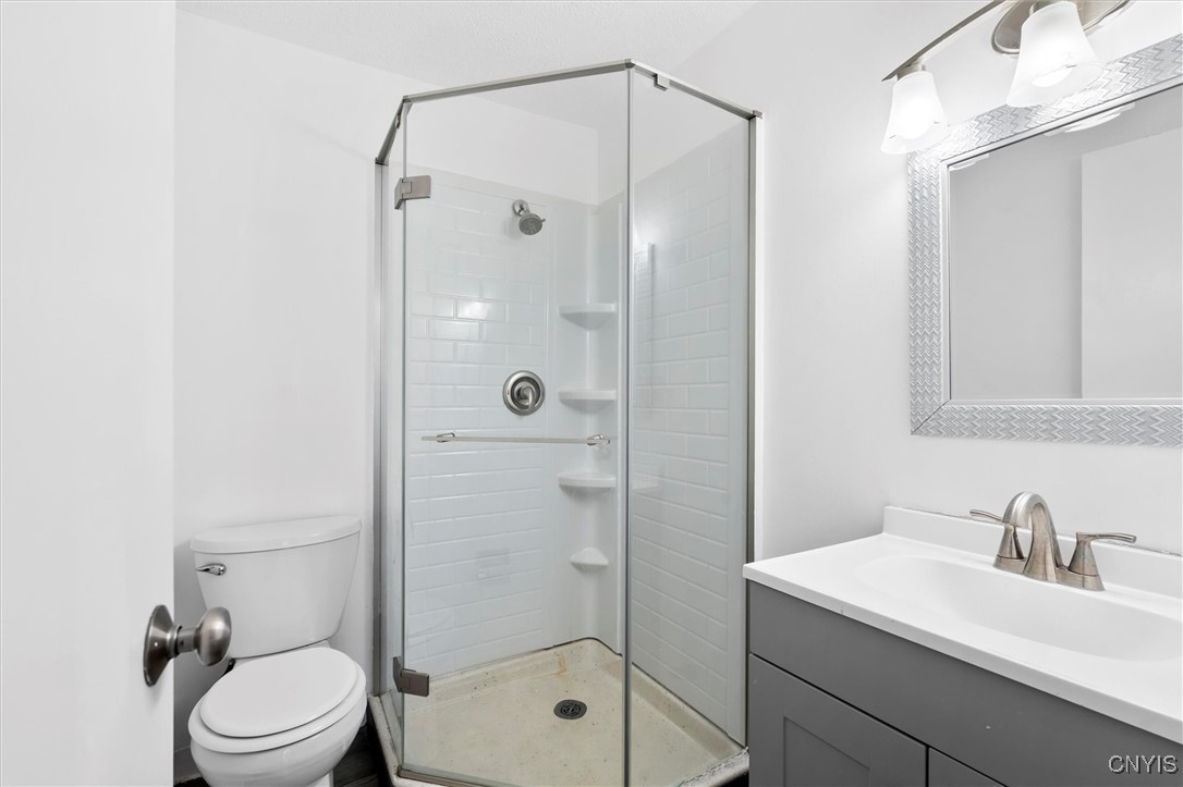 3754 Helios Court Clay, NY 13027 - Photo 24 of 30