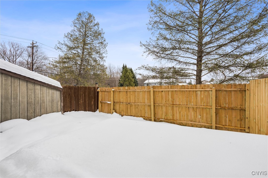 3754 Helios Court Clay, NY 13027 - Photo 25 of 30