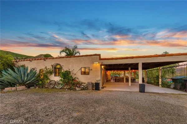 a view of a house with a outdoor space