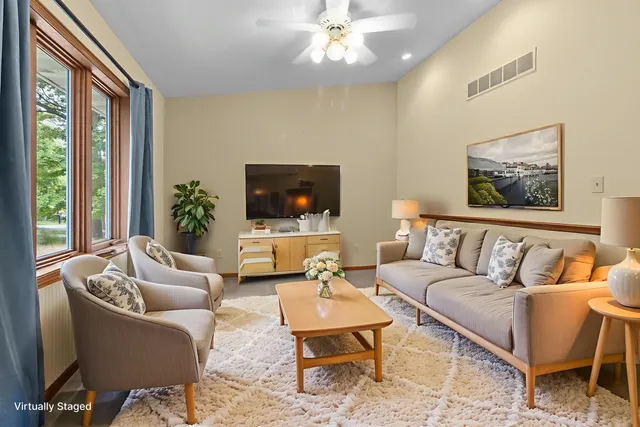 $475,000 | W3115 Conant Street, Geneva, WI 53147