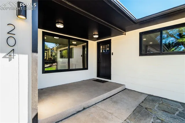 a view of an entryway