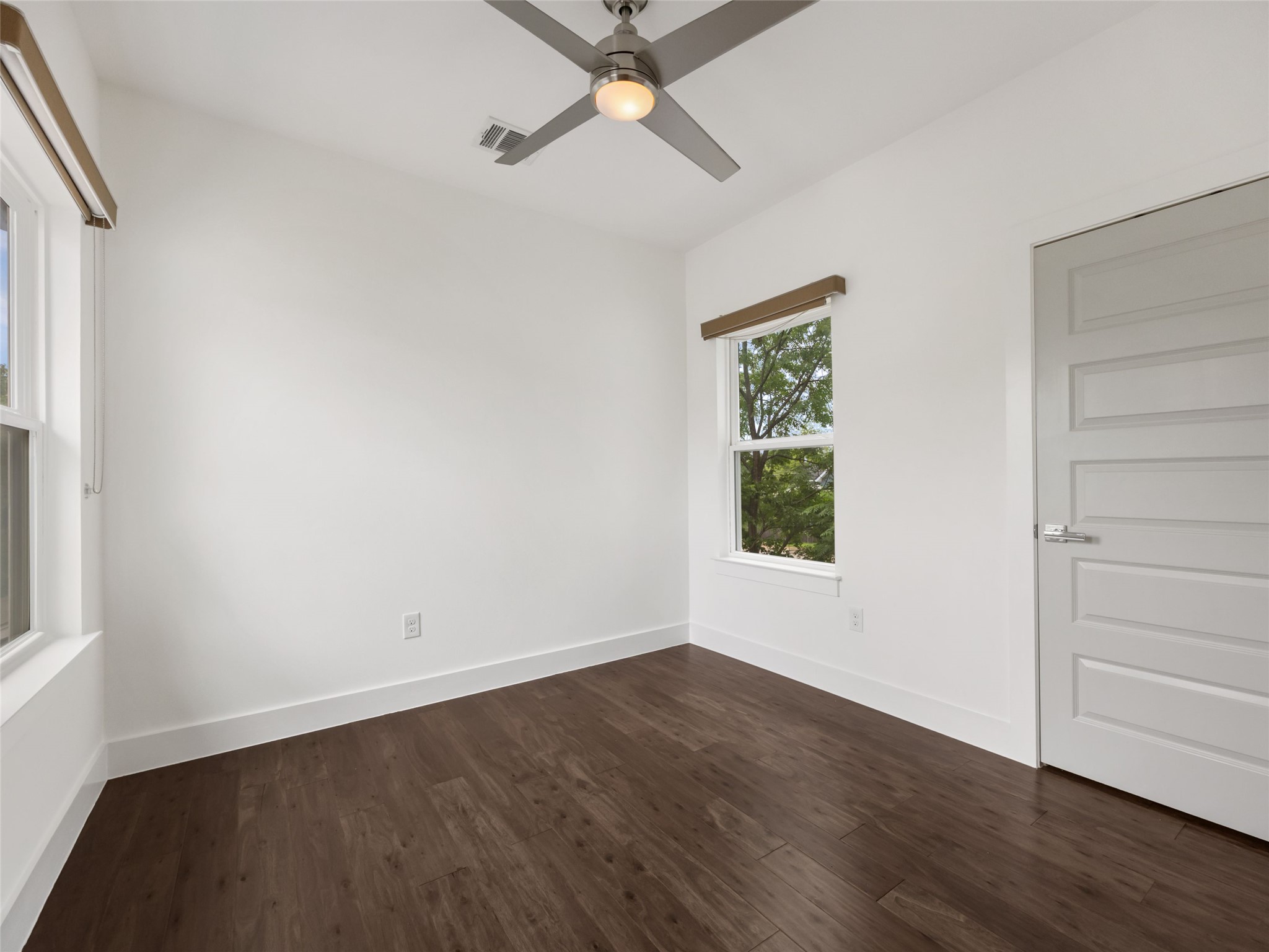 513 West Croslin Street, Unit B Austin, TX 78752 - Photo 28 of 40