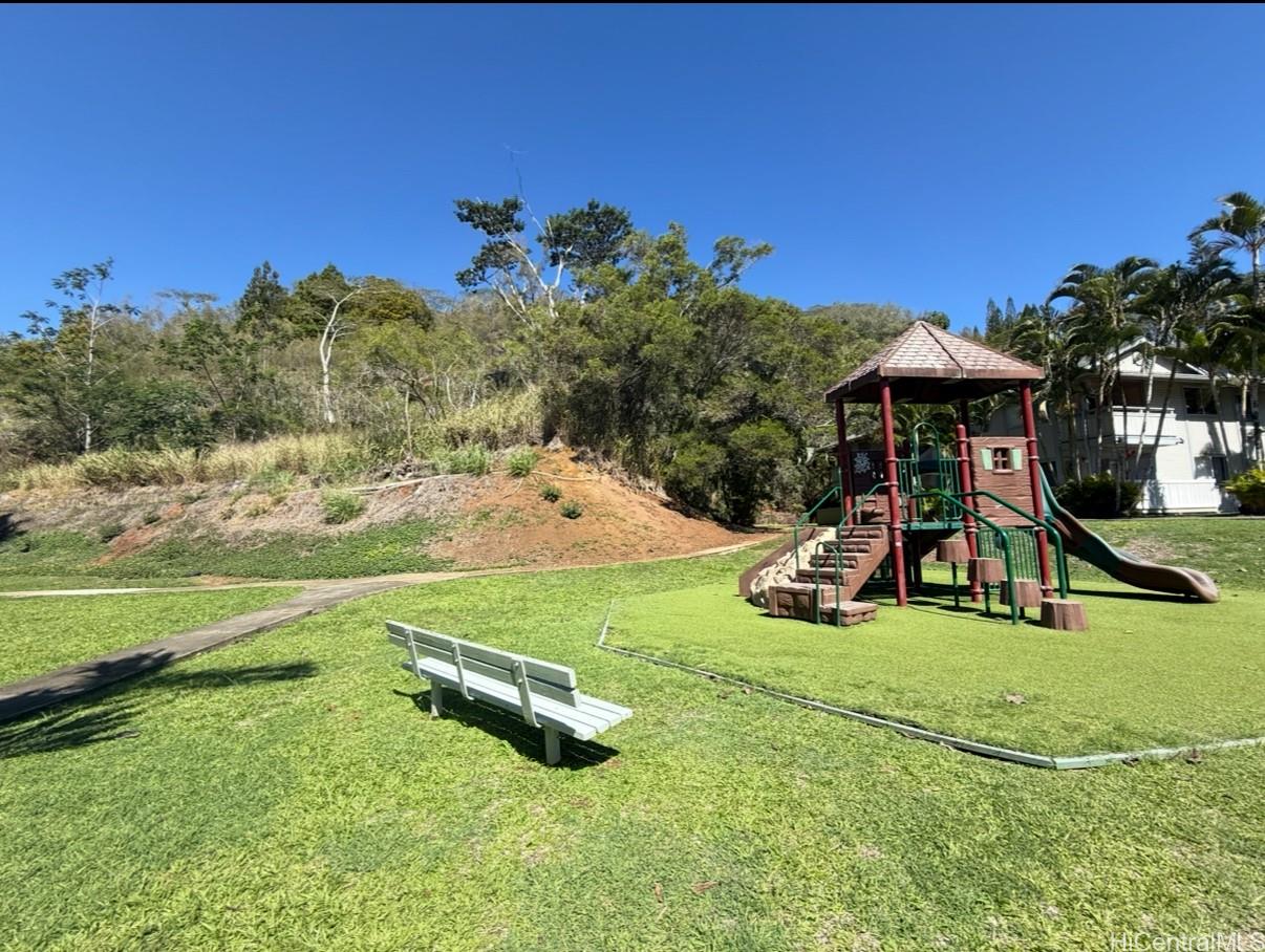 95-794 Wikao Street, Unit Q104 Mililani, HI 96789 - Photo 14 of 24 Playground