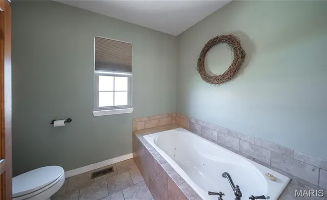 $250,000 | 14120 Lancaster Lane, Plato, MO 65552