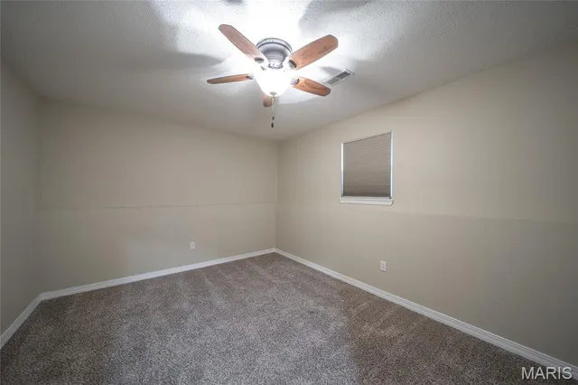 $250,000 | 14120 Lancaster Lane, Plato, MO 65552