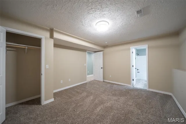 $250,000 | 14120 Lancaster Lane, Plato, MO 65552