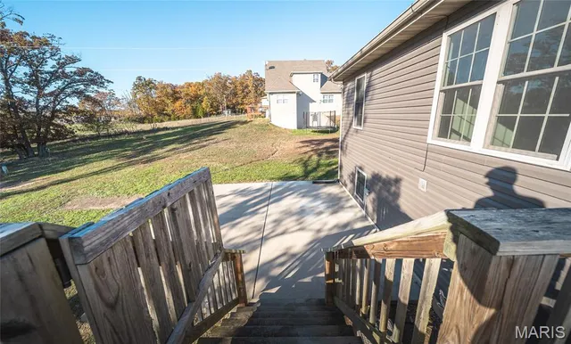 $250,000 | 14120 Lancaster Lane, Plato, MO 65552