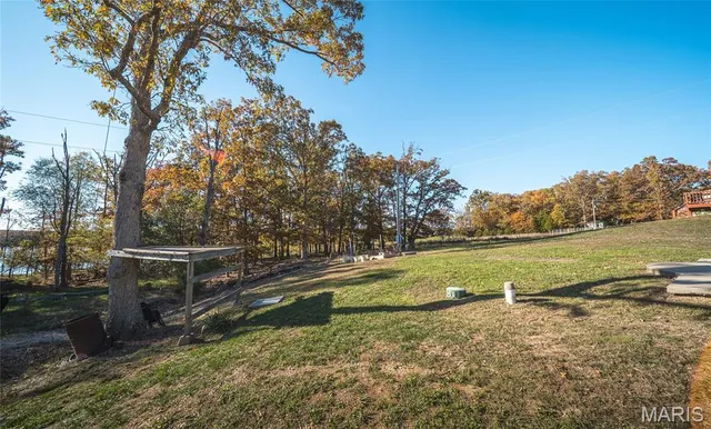 $250,000 | 14120 Lancaster Lane, Plato, MO 65552