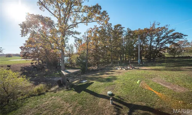 $250,000 | 14120 Lancaster Lane, Plato, MO 65552