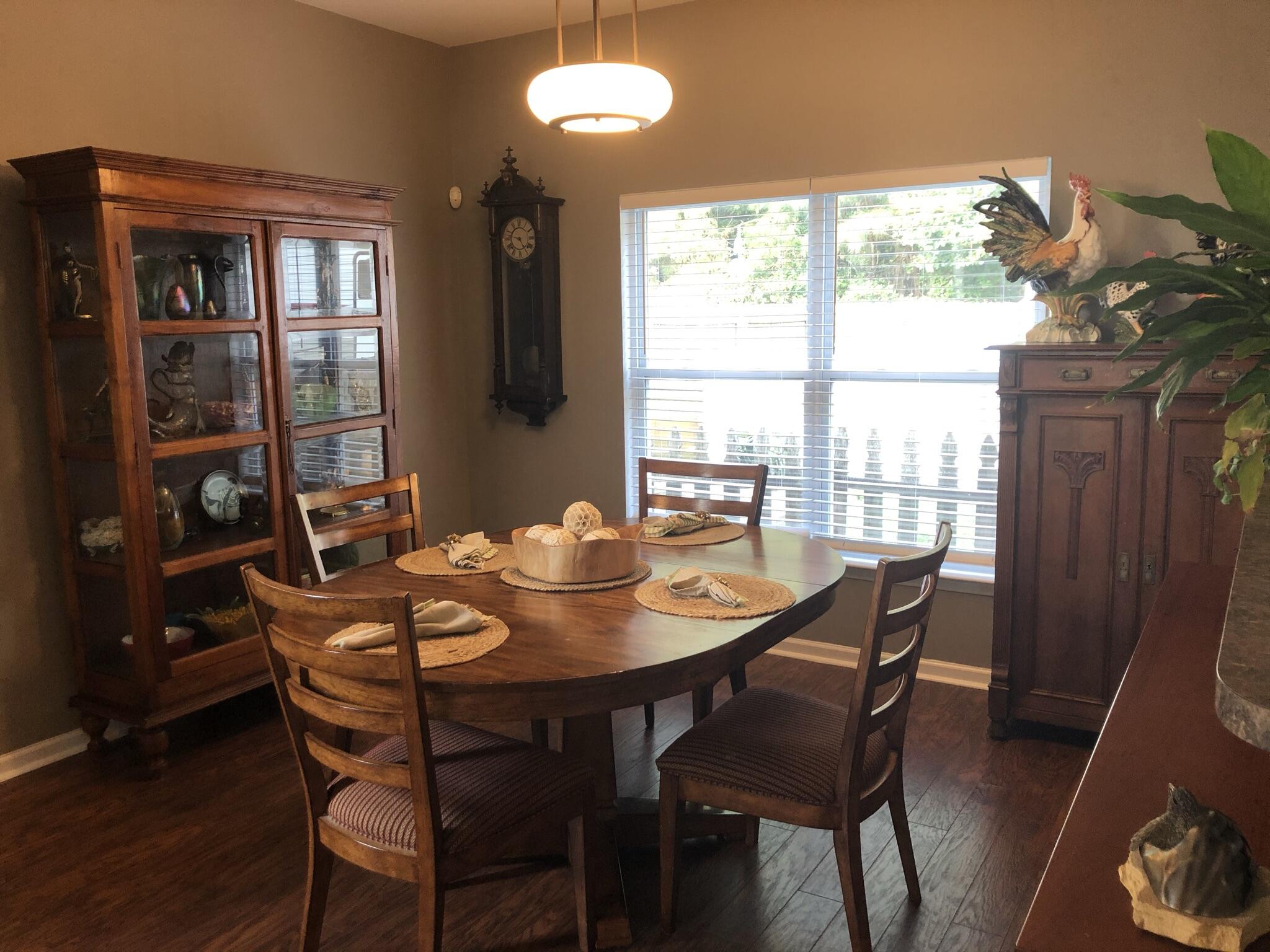 266 Westbrooke Road Summerville, SC 29486 - Photo 4 of 12 IMG_4767