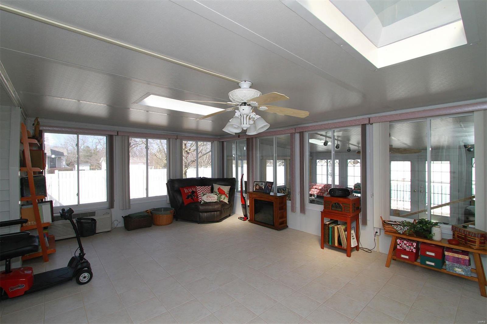 34114 Craig Lake Road Brighton, IL 62012 - Photo 14 of 26
