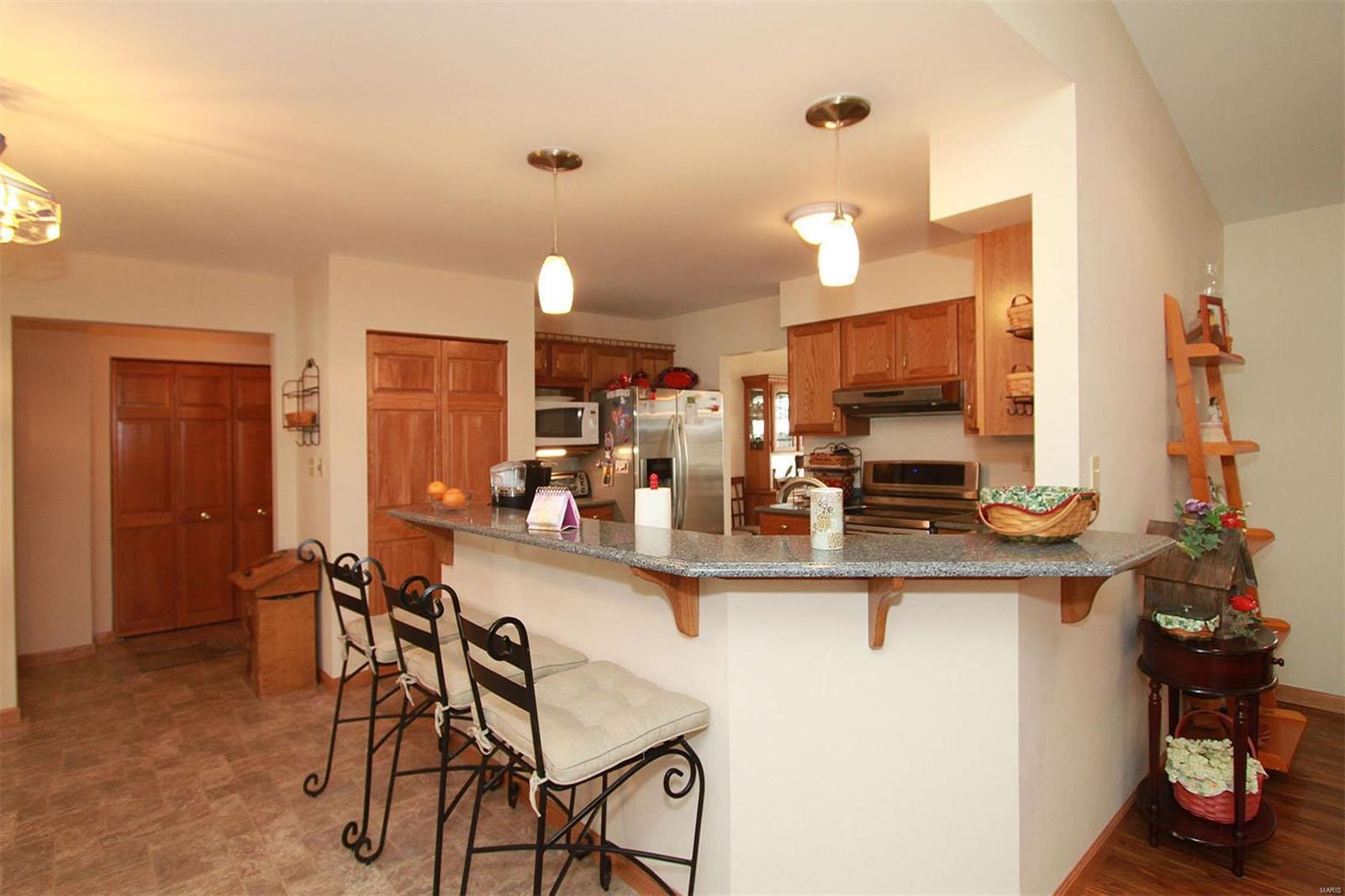 34114 Craig Lake Road Brighton, IL 62012 - Photo 16 of 26
