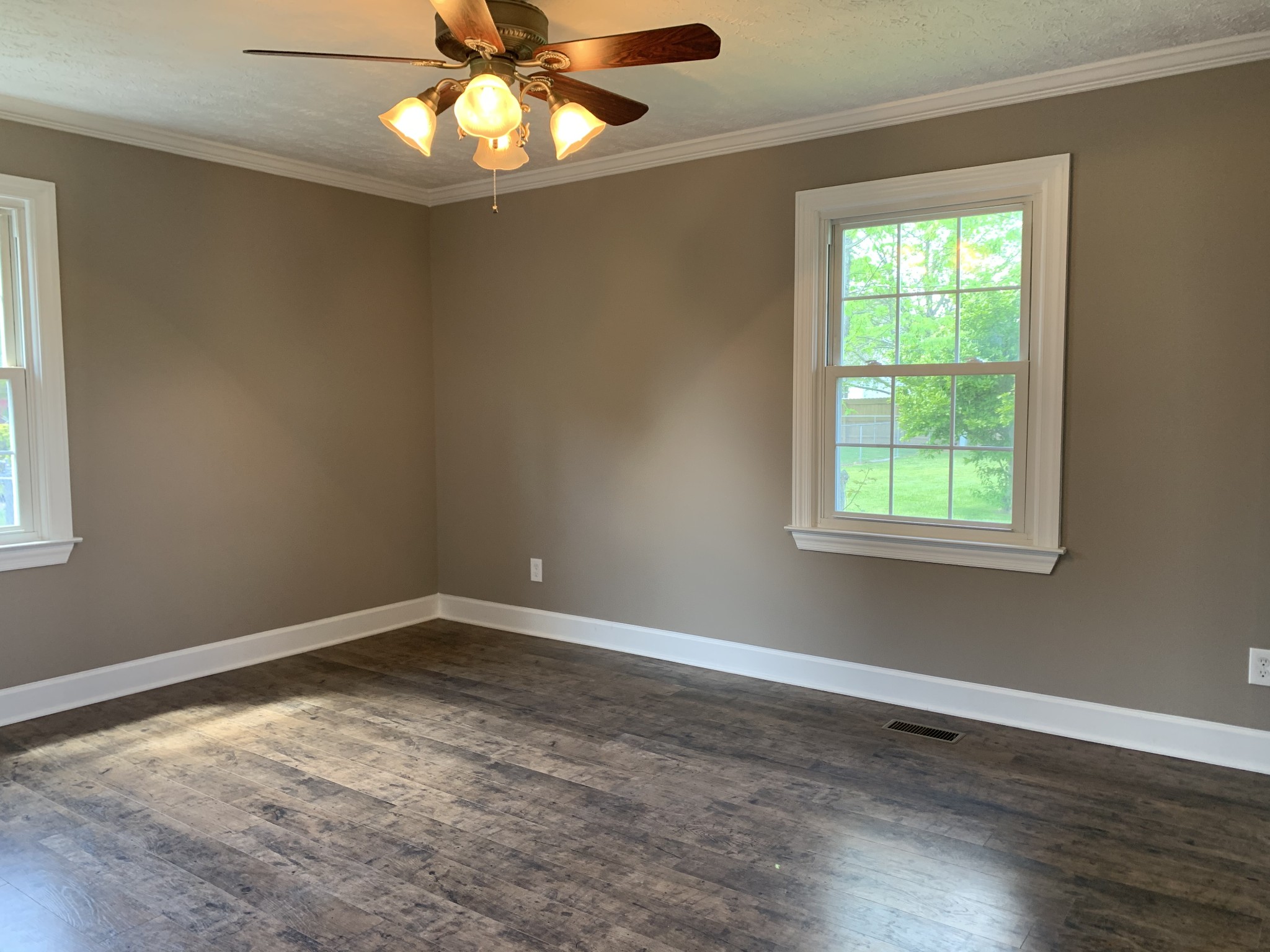 4008 Confederate Road Murfreesboro, TN 37128 - Photo 14 of 49 Gallery Image 14