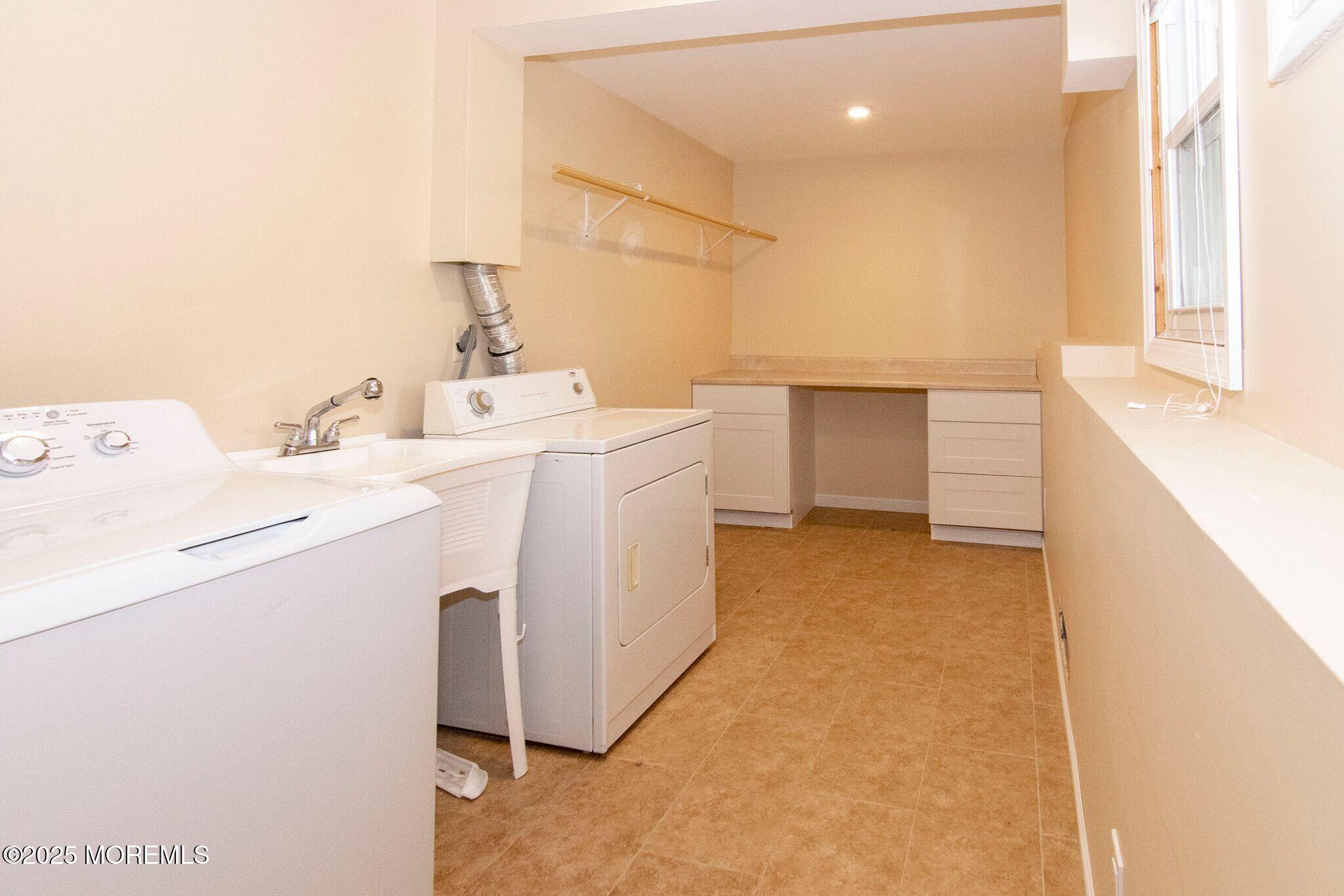 67 School Road Marlboro, NJ 07746 - Photo 30 of 42 yOCUlD0g