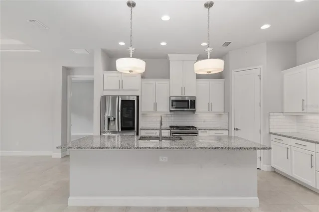 $4,600 | 11890 Southwest 33 Lane, Gainesville, FL 32608