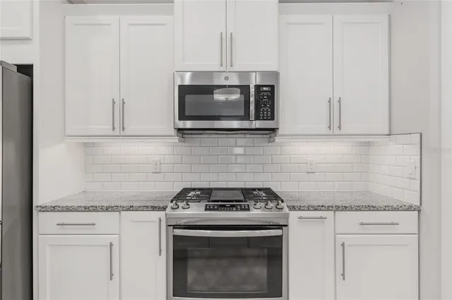 $4,600 | 11890 Southwest 33 Lane, Gainesville, FL 32608