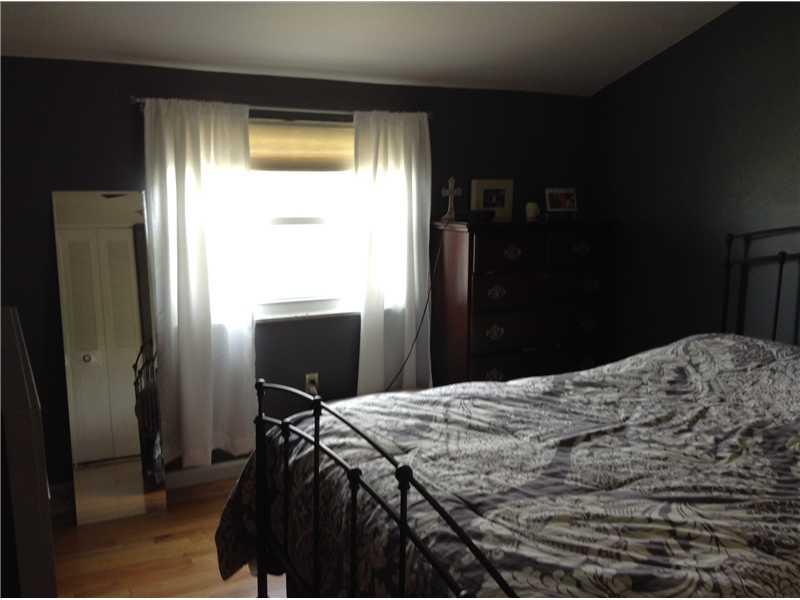 1035 Lindsay Road Carnegie, PA 15106 - Photo 13 of 25 Master Bedroom.