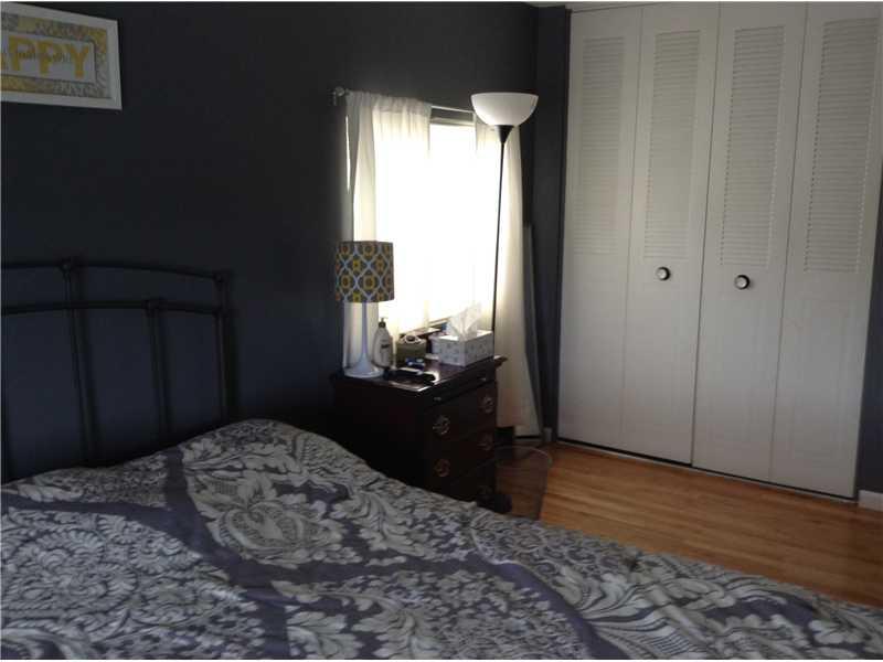 1035 Lindsay Road Carnegie, PA 15106 - Photo 14 of 25 Master Bedroom.