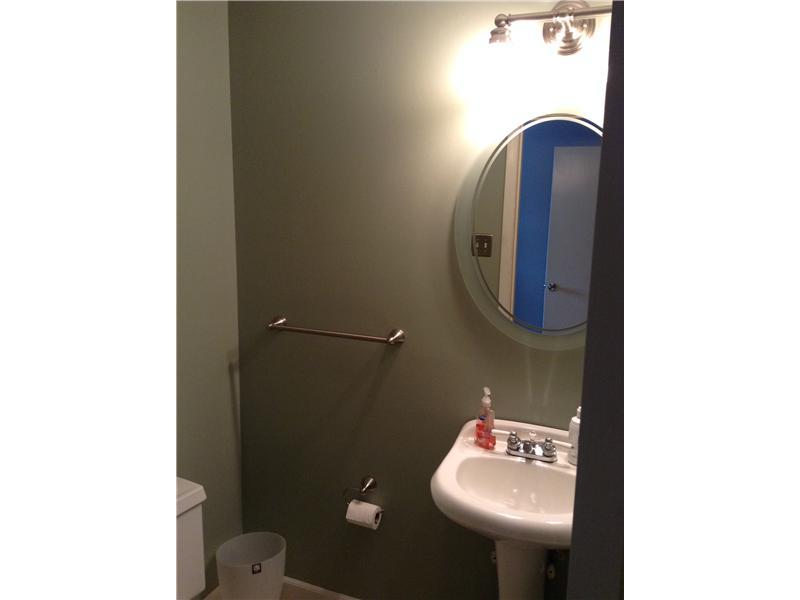 1035 Lindsay Road Carnegie, PA 15106 - Photo 9 of 25 Partial Bath.