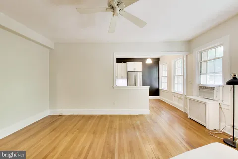 $359,000 | 5402 Connecticut Avenue Northwest, Unit 204, Washington, DC 20015