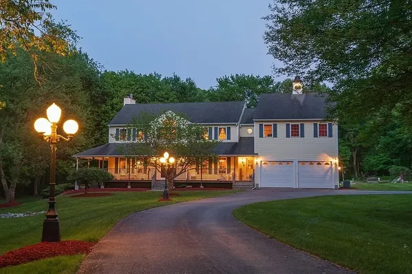 $1,099,000 | 31 Swing Drive, Berkley, MA 02779