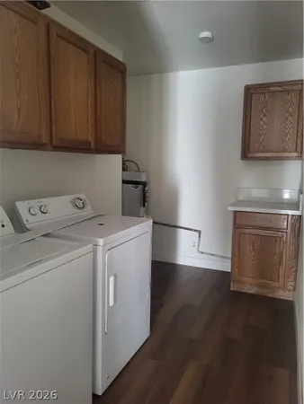 $1,800 | 717 Van Ert Avenue, North Las Vegas, NV 89030