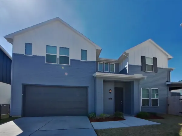 $2,379 | 9835 Willow Creek, Unit 422, Tomball, TX 77375