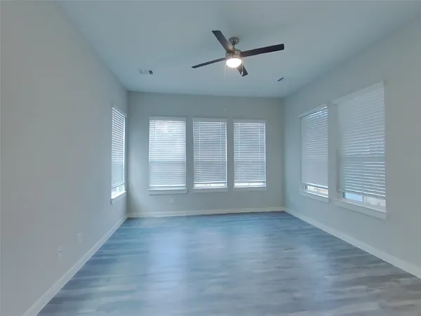 $2,379 | 9835 Willow Creek, Unit 422, Tomball, TX 77375